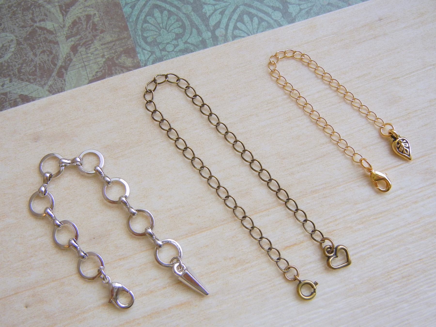 How to Make an Adjustable Necklace Extender - Rings and ThingsRings and  Things